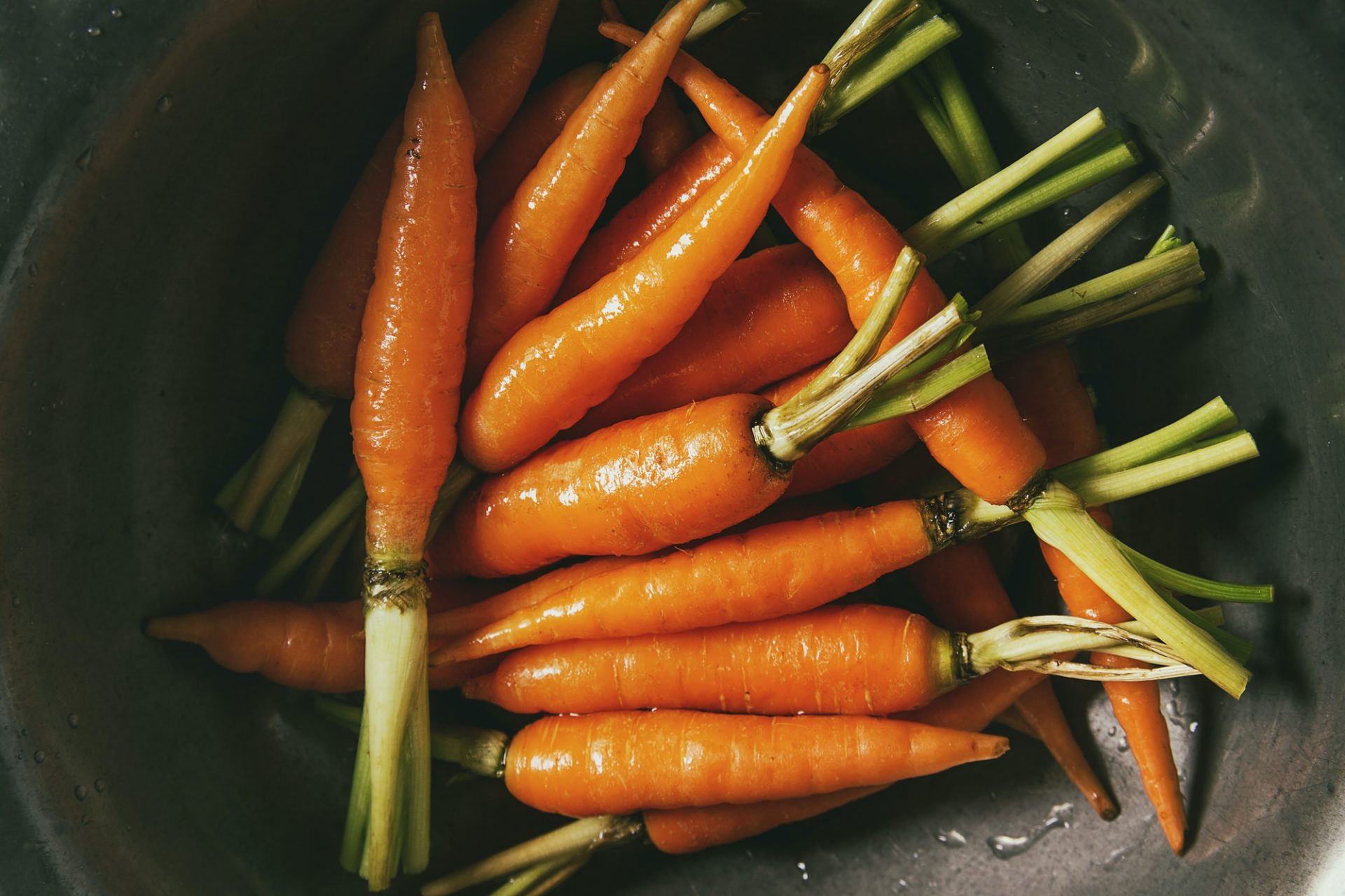 Kitchen herbs and carrots