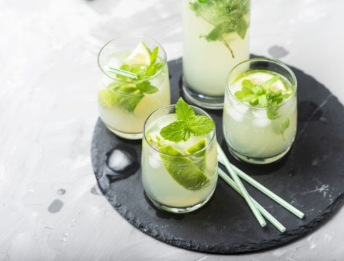 summer cocktail mojito