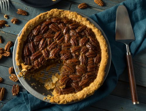Sweet Homemade Crunchy Pecan Pie